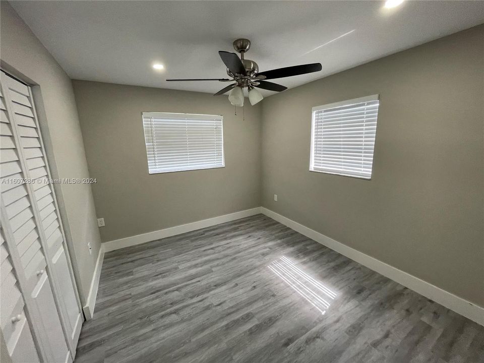 For Rent: $3,000 (3 beds, 2 baths, 1003 Square Feet)