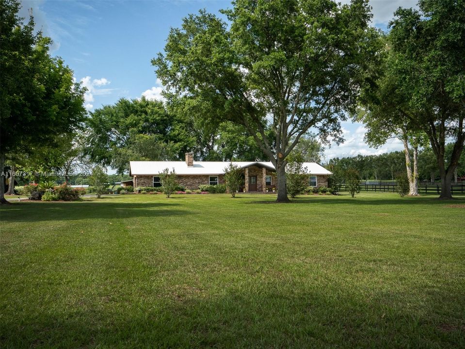 For Sale: $1,150,000 (3 beds, 2 baths, 0 Square Feet)