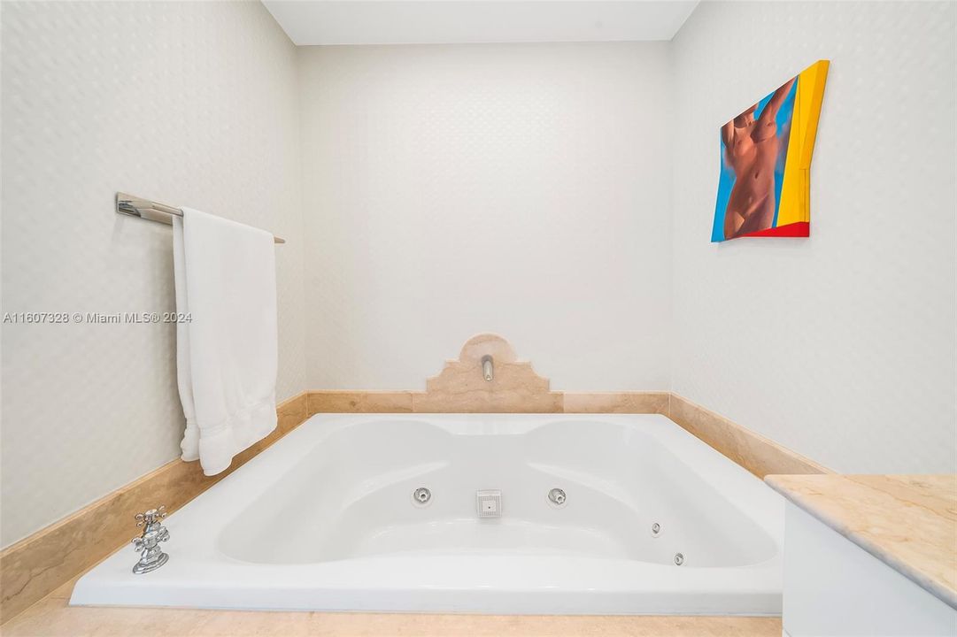 В аренду: $18,000 (2 спален, 2 ванн, 1791 Квадратных фут)