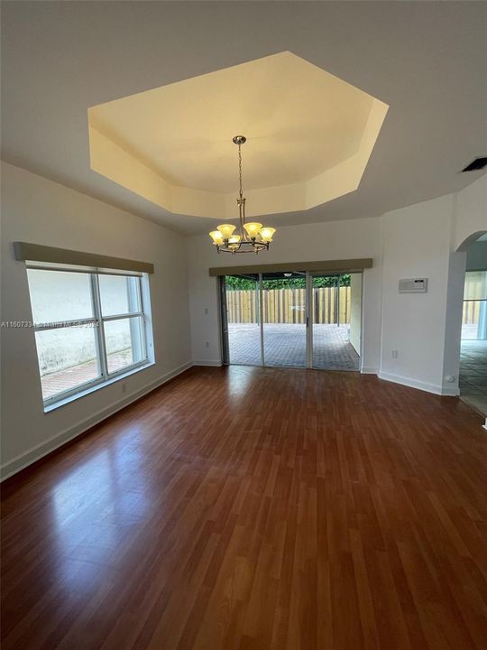 Active With Contract: $5,000 (4 beds, 2 baths, 2249 Square Feet)