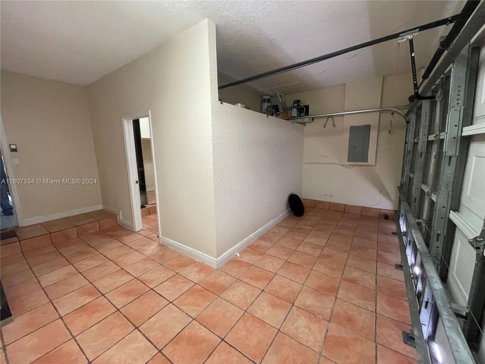 For Rent: $5,000 (4 beds, 2 baths, 2249 Square Feet)