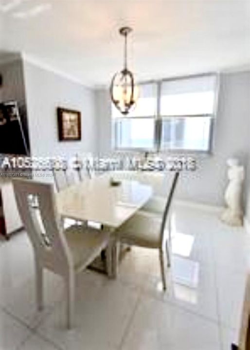 For Sale: $550,000 (2 beds, 2 baths, 1360 Square Feet)