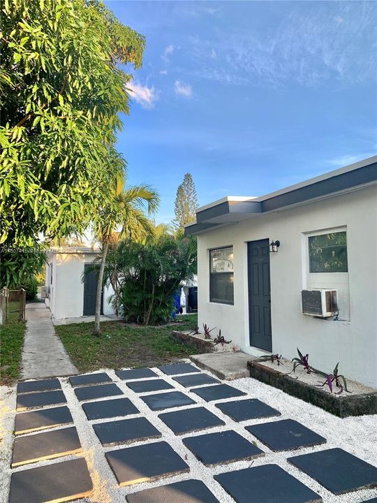 Active With Contract: $740,000 (0 beds, 0 baths, 2833 Square Feet)