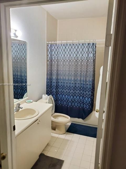 2nd bathroom