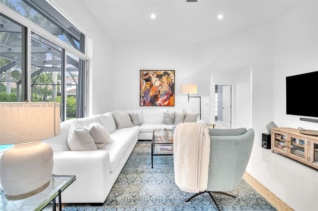 Active With Contract: $1,245,000 (5 beds, 3 baths, 2711 Square Feet)