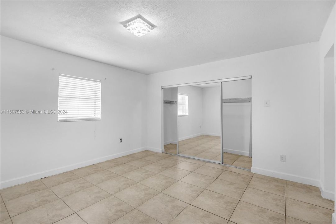 Recently Sold: $599,900 (3 beds, 2 baths, 1740 Square Feet)