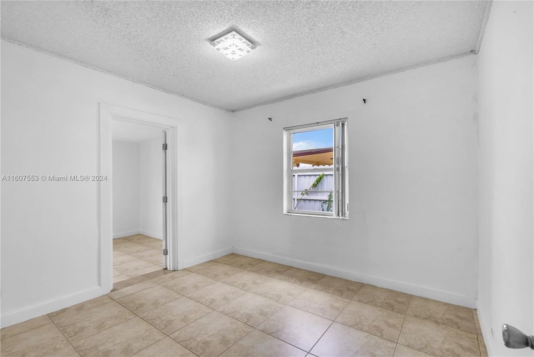 Recently Sold: $599,900 (3 beds, 2 baths, 1740 Square Feet)