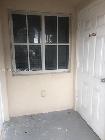 For Rent: $1,900 (2 beds, 2 baths, 822 Square Feet)