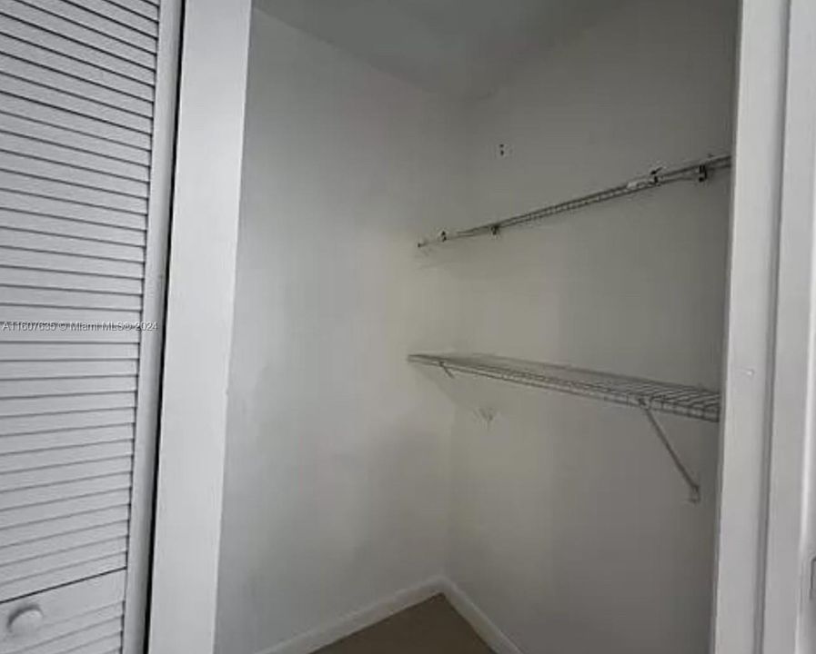 En Venta: $699,000 (0 camas, 0 baños, 1810 Pies cuadrados)