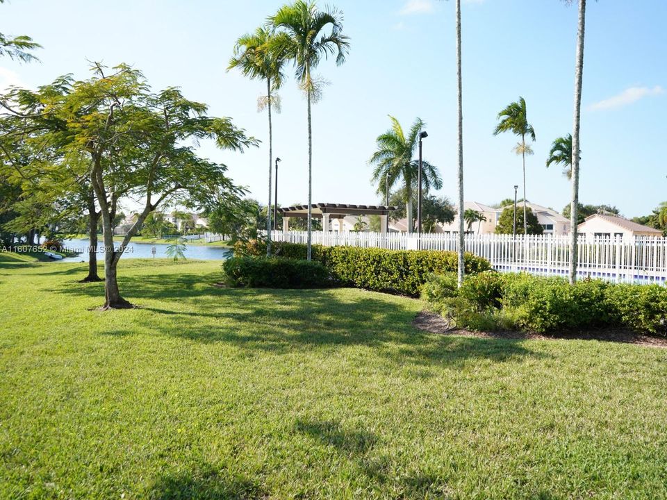 For Sale: $830,000 (3 beds, 2 baths, 2488 Square Feet)