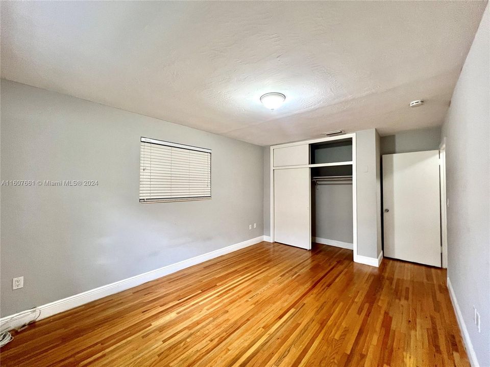 For Rent: $4,250 (2 beds, 2 baths, 1413 Square Feet)