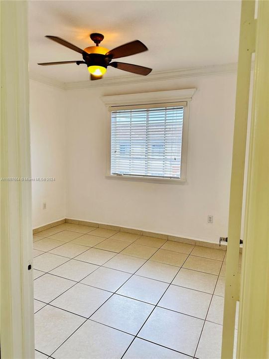 For Rent: $2,950 (3 beds, 2 baths, 1328 Square Feet)