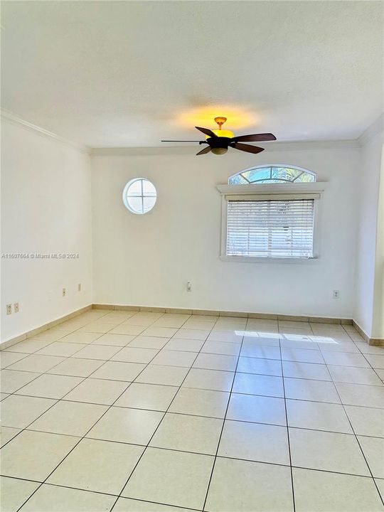 For Rent: $2,950 (3 beds, 2 baths, 1328 Square Feet)