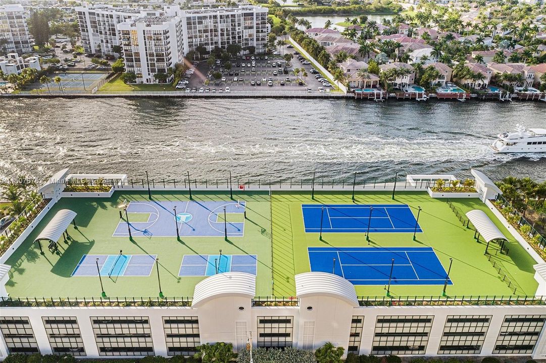 BASKETBALL, TENNIS,ON INTRACOASTAL