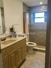 For Sale: $275,000 (2 beds, 2 baths, 872 Square Feet)