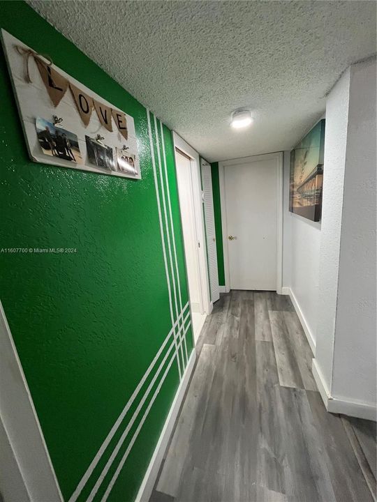 En Venta: $275,000 (2 camas, 1 baños, 820 Pies cuadrados)