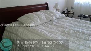 For Rent: $1,900 (2 beds, 2 baths, 1240 Square Feet)