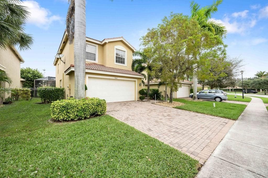 Active With Contract: $4,200 (4 beds, 2 baths, 2225 Square Feet)