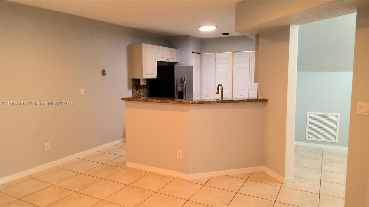 For Rent: $2,800 (3 beds, 2 baths, 1536 Square Feet)