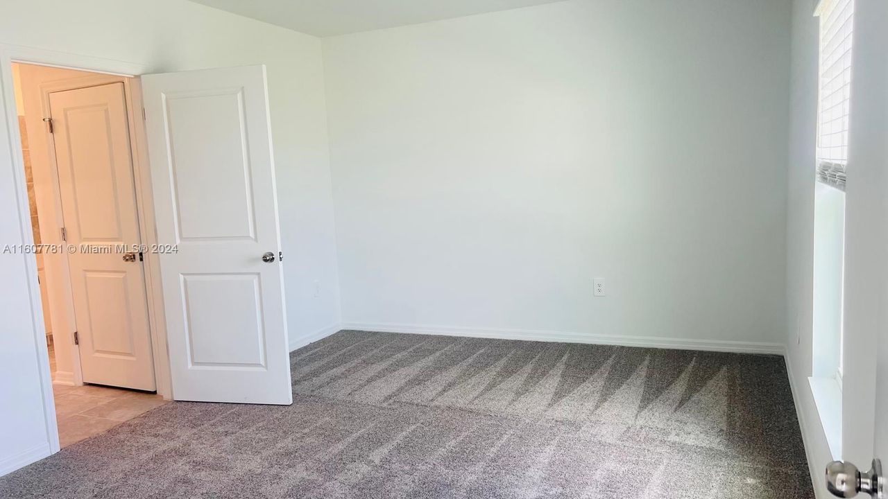 For Rent: $2,200 (3 beds, 2 baths, 0 Square Feet)