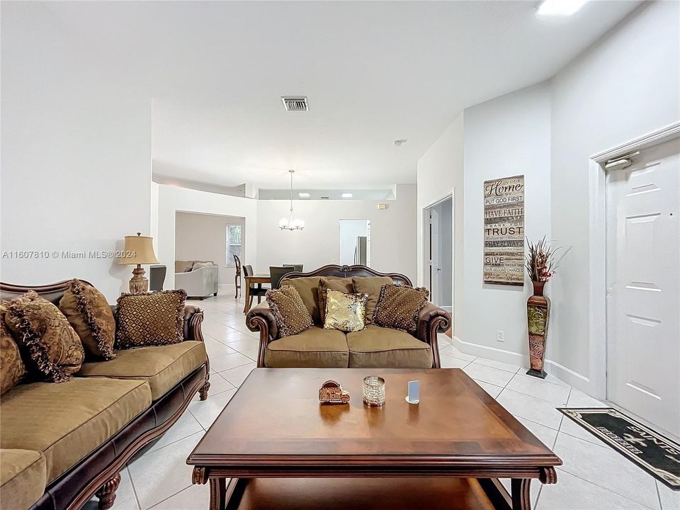 Active With Contract: $740,000 (4 beds, 2 baths, 1859 Square Feet)