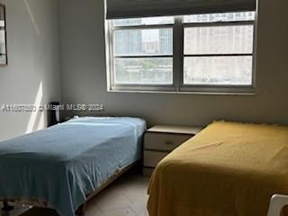 For Rent: $2,690 (2 beds, 2 baths, 1350 Square Feet)