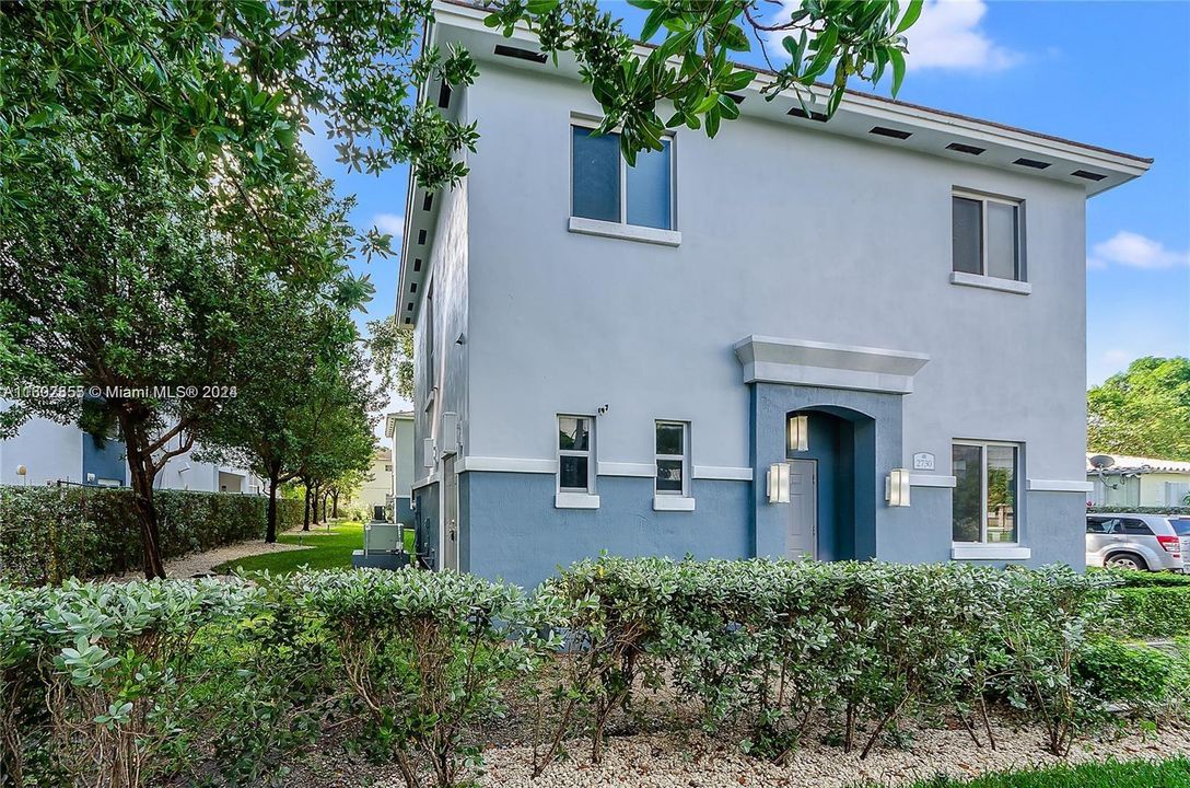 For Sale: $799,000 (3 beds, 2 baths, 1650 Square Feet)