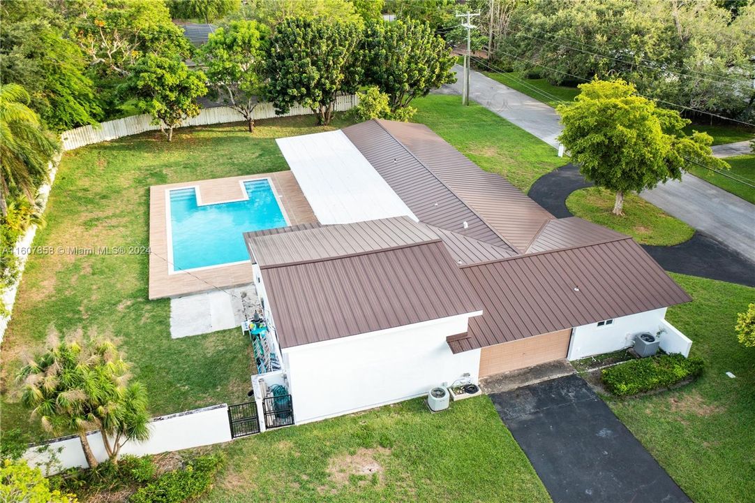 En Venta: $2,379,900 (5 camas, 4 baños, 3346 Pies cuadrados)