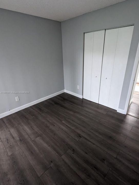 For Rent: $1,850 (2 beds, 2 baths, 827 Square Feet)