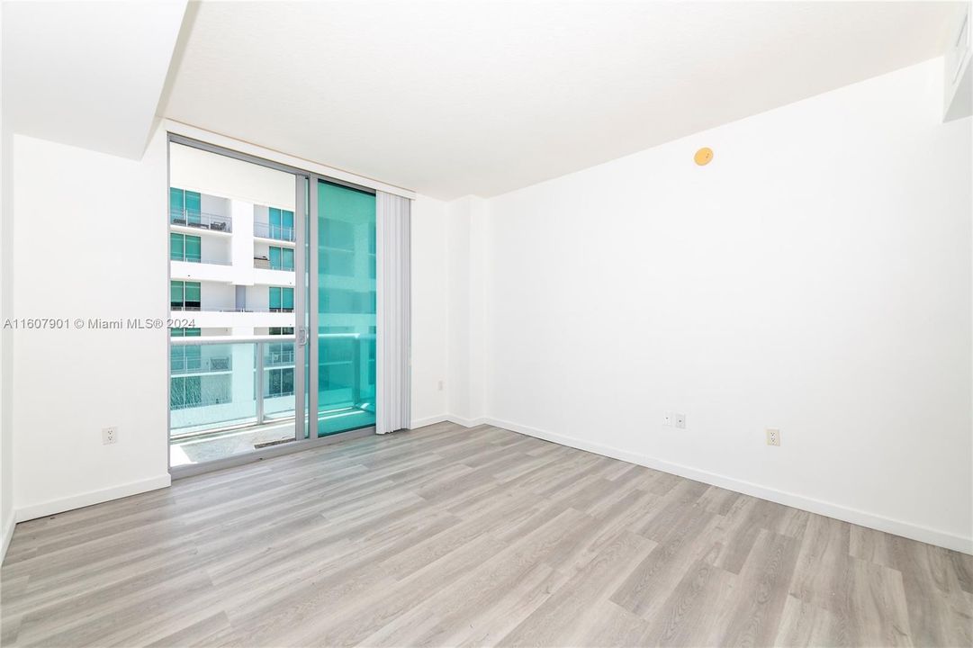 For Rent: $3,650 (2 beds, 2 baths, 1068 Square Feet)