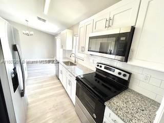 For Sale: $314,900 (3 beds, 2 baths, 1214 Square Feet)