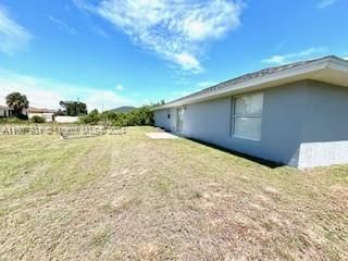 For Sale: $314,900 (3 beds, 2 baths, 1214 Square Feet)