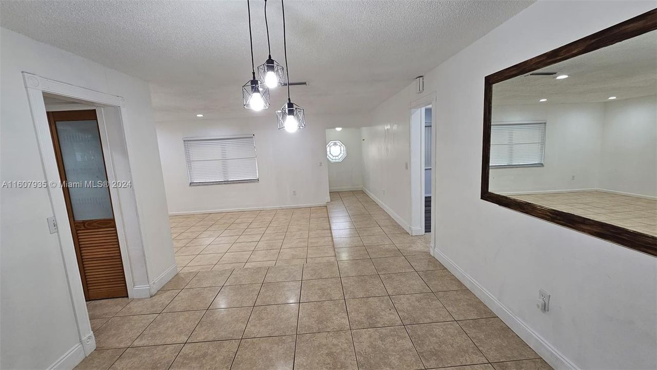 For Rent: $3,300 (3 beds, 2 baths, 1545 Square Feet)