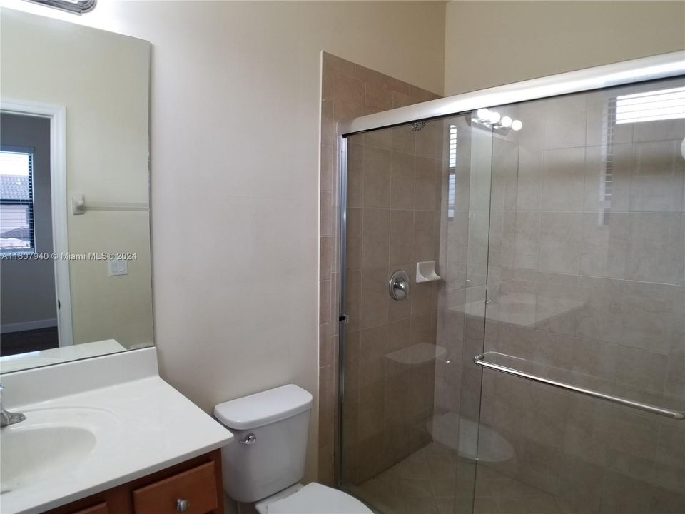 For Rent: $2,990 (3 beds, 2 baths, 1545 Square Feet)