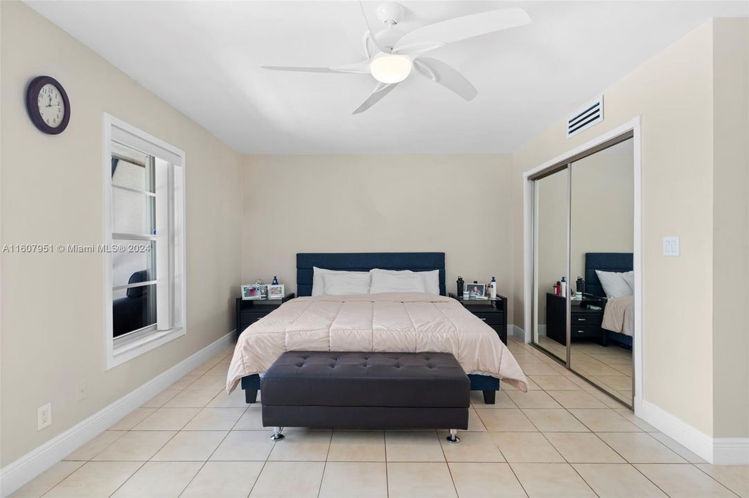 Active With Contract: $465,000 (2 beds, 2 baths, 1750 Square Feet)