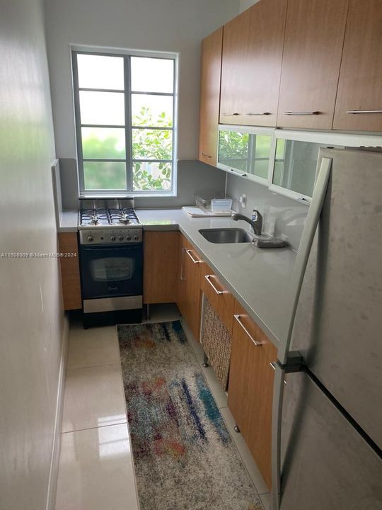 For Rent: $2,000 (1 beds, 1 baths, 451 Square Feet)