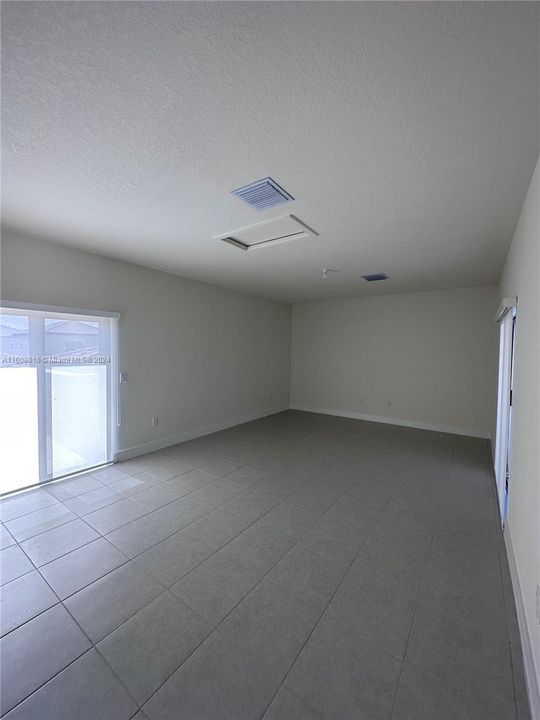 Active With Contract: $4,100 (3 beds, 2 baths, 0 Square Feet)