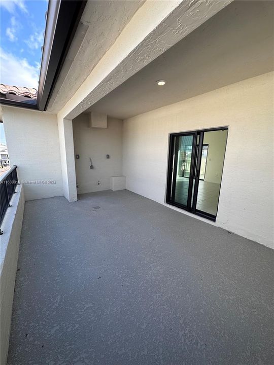 Active With Contract: $4,100 (3 beds, 2 baths, 0 Square Feet)