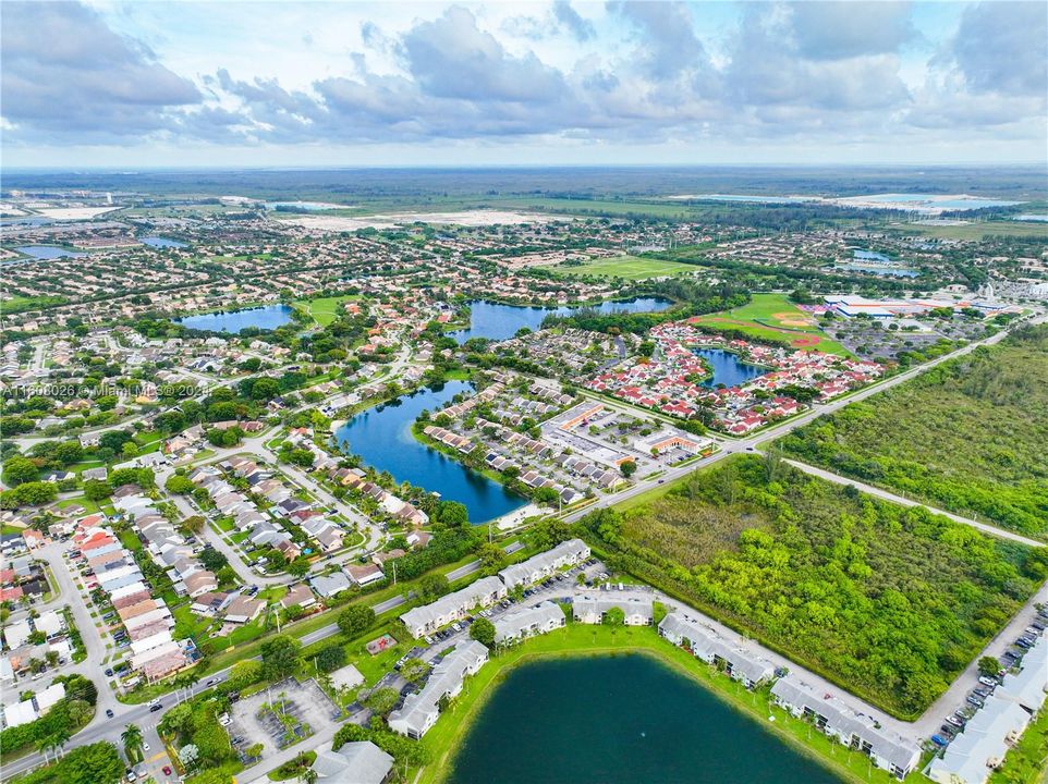 For Sale: $485,000 (3 beds, 2 baths, 1715 Square Feet)