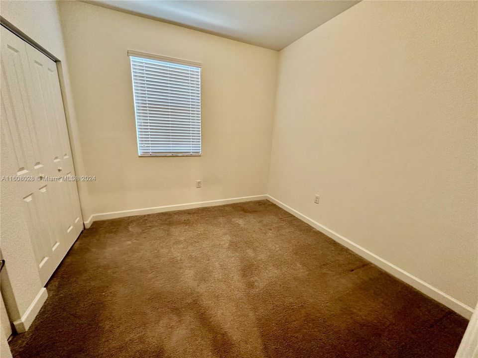 For Rent: $2,600 (3 beds, 2 baths, 1427 Square Feet)