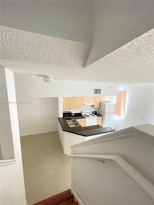 For Rent: $3,300 (2 beds, 2 baths, 1270 Square Feet)