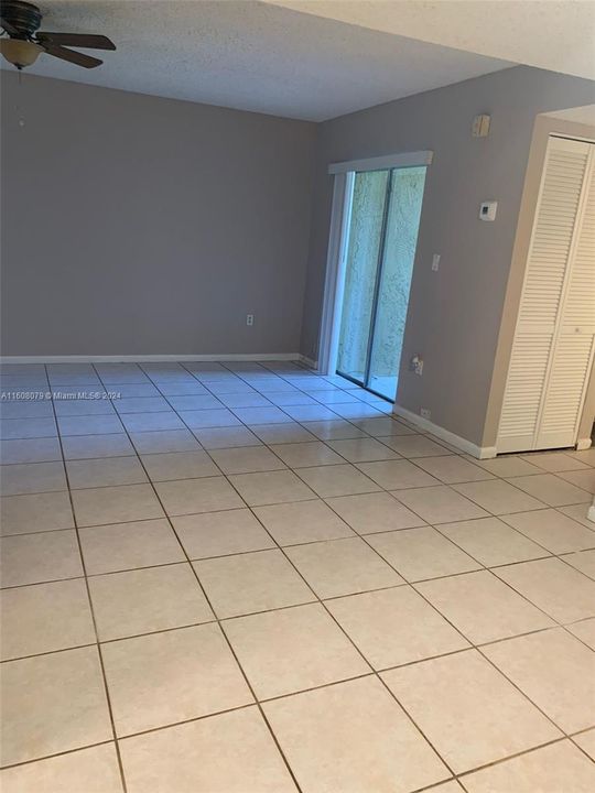 Recently Rented: $2,000 (2 beds, 2 baths, 880 Square Feet)