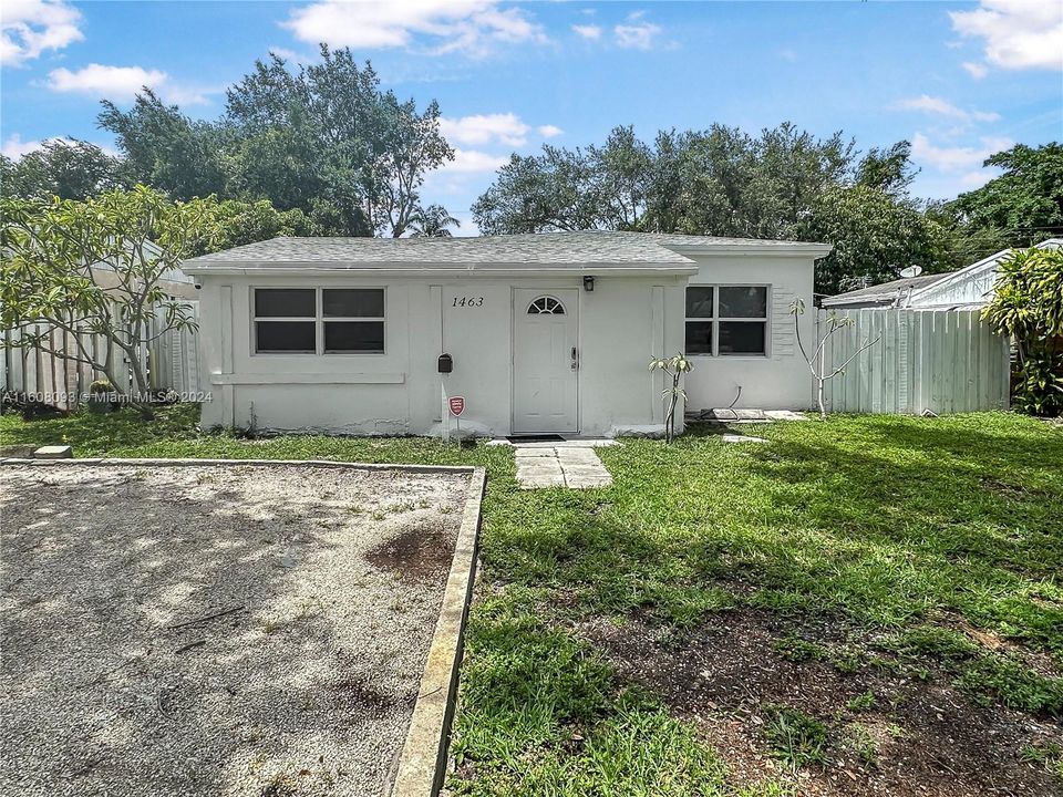 Recently Sold: $398,000 (3 beds, 1 baths, 1012 Square Feet)