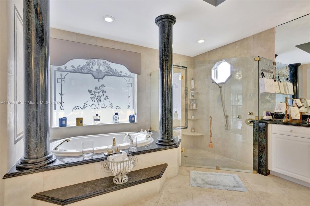 For Sale: $7,000,000 (5 beds, 5 baths, 5996 Square Feet)