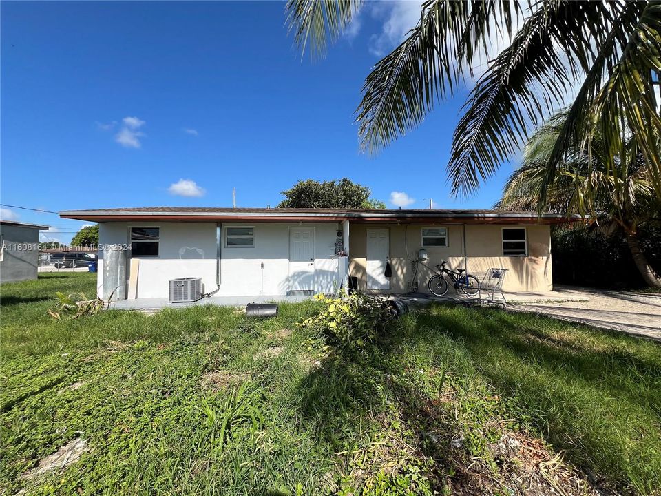 Active With Contract: $475,000 (0 beds, 0 baths, 1104 Square Feet)