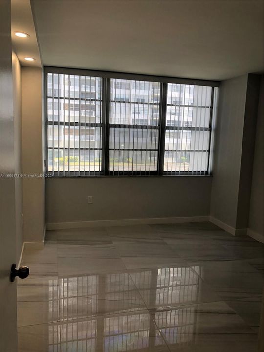 For Rent: $3,000 (2 beds, 2 baths, 1605 Square Feet)