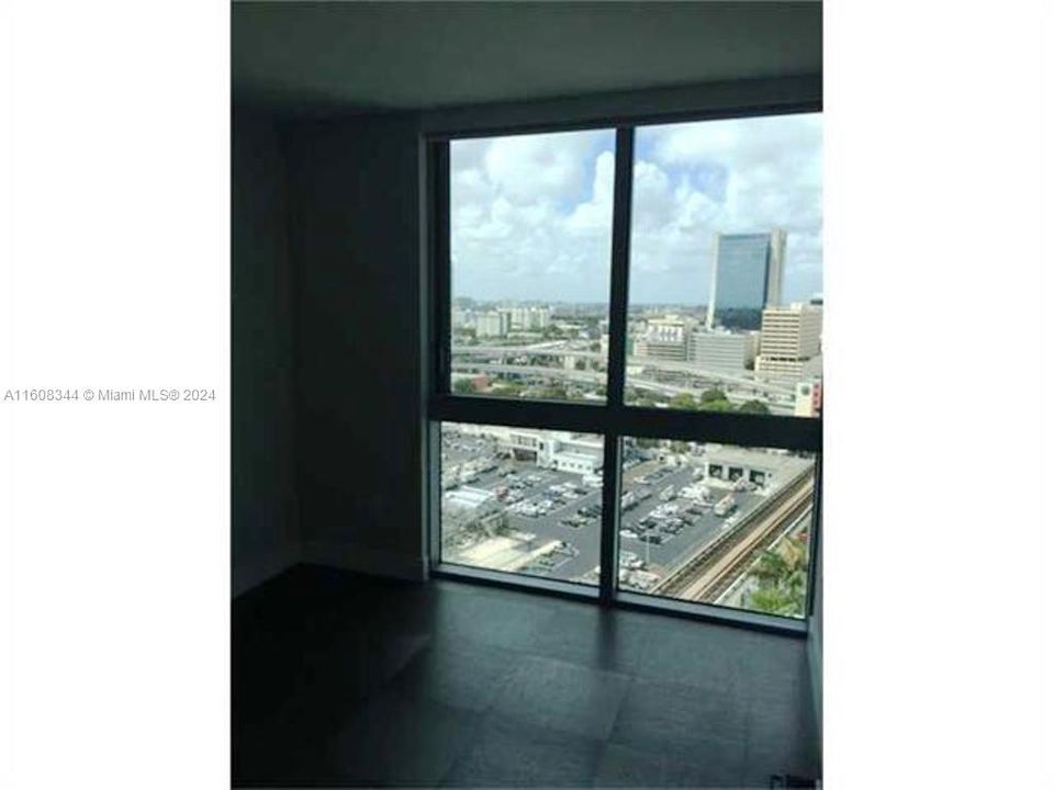 For Rent: $4,200 (2 beds, 2 baths, 1340 Square Feet)