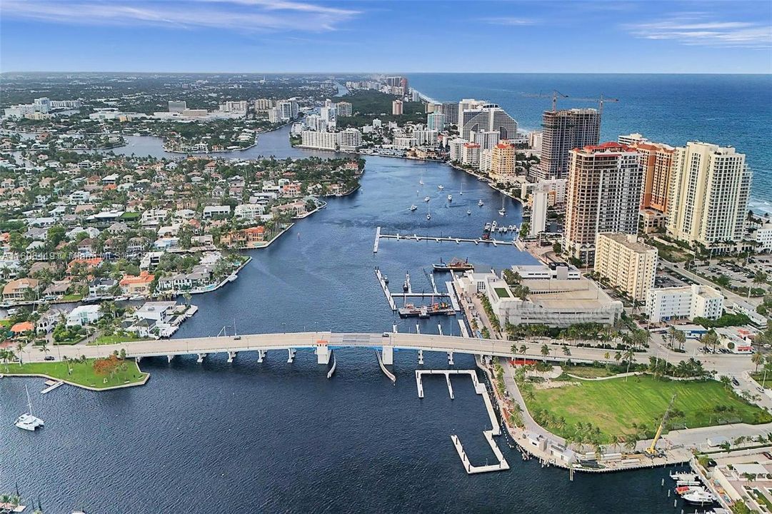 Las Olas Intracoastal