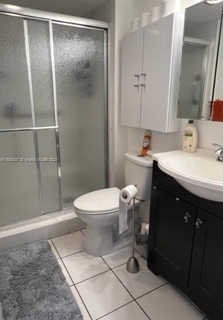 For Rent: $3,300 (2 beds, 2 baths, 1138 Square Feet)