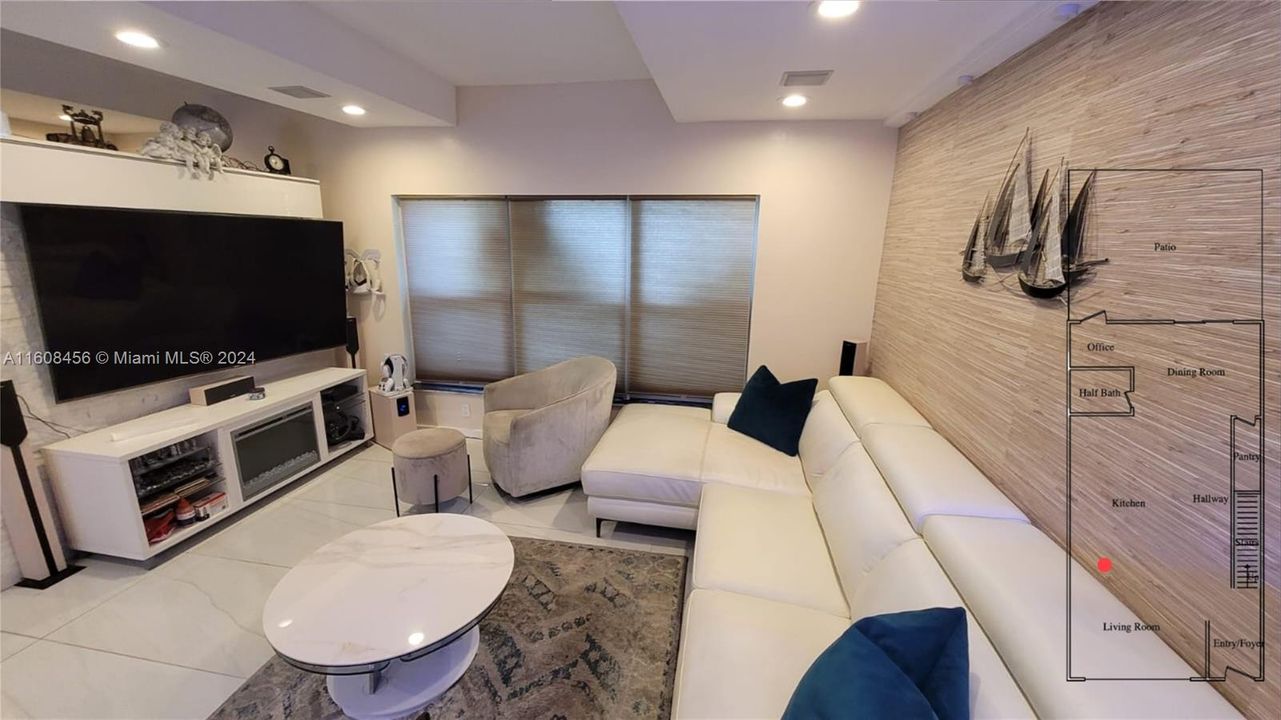 En Venta: $835,000 (3 camas, 2 baños, 1660 Pies cuadrados)